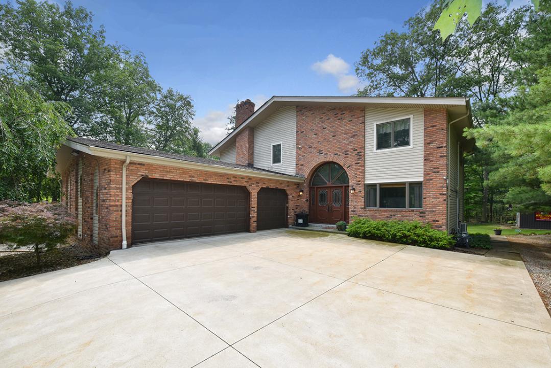 2301 W. Royalton Rd., Broadview Heights, Ohio 44147