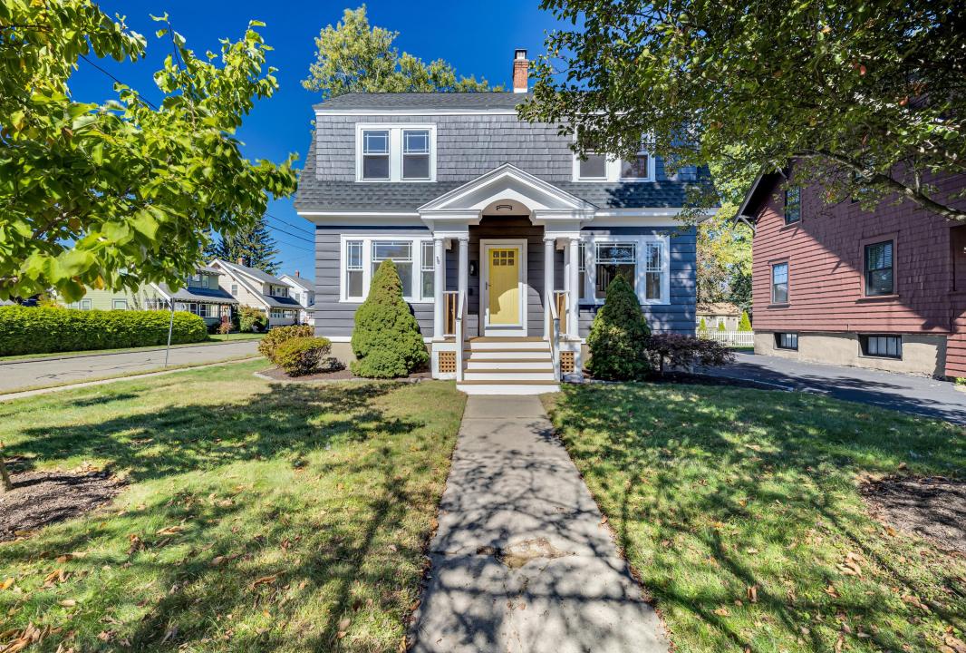 118 Church Street, Wethersfield, Connecticut 06109, USA