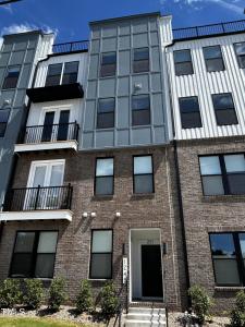 1245 S Blount Street , 201, Raleigh, צפון קרוליינה 27601, ארצות הברית של אמריקה