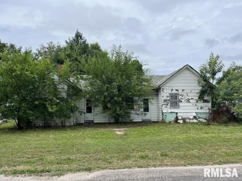 506 W Mclean Street, Colchester, イリノイ 62326, アメリカ合衆国