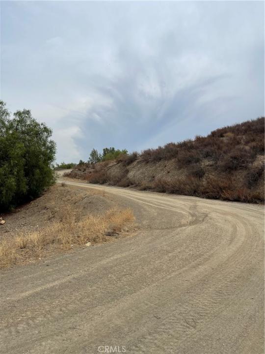 1 Camares Drive, Palmdale, California 93551, Estados Unidos