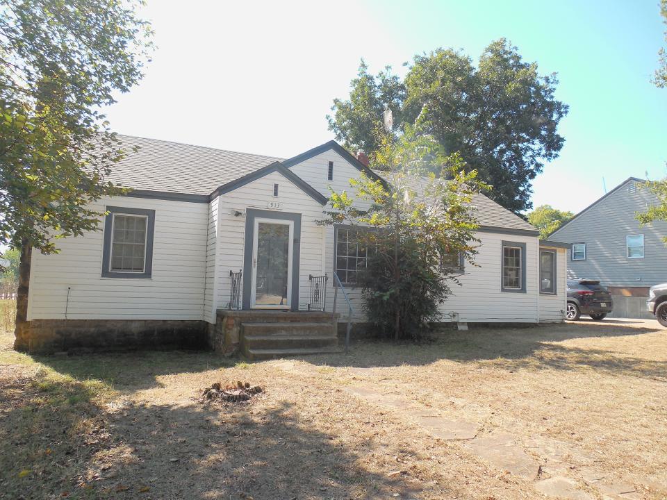 913 W. 10th 913 1/2 W. 10th, Stillwater, 奧克拉荷馬州 74074, 美國