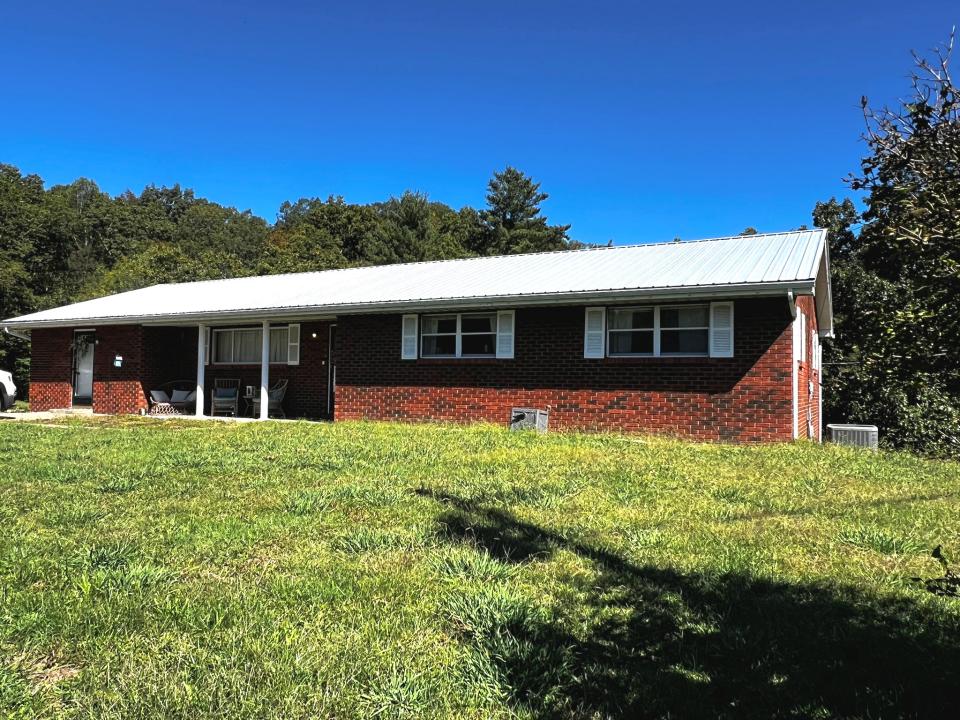 222 Meadowbrook Road, Ashland, Kentucky 41101