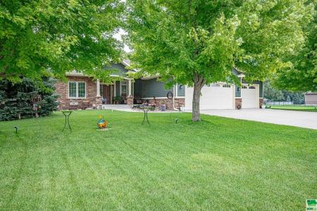 120 Rottunda Way, South Sioux City, Nebraska 68776