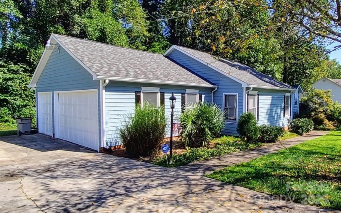 2602 Jacobs Road, Gastonia, North Carolina 28054