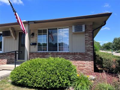 25159 Franklin Terrace , 8, South Lyon, Michigan 48178