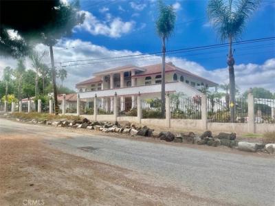 2445 Desire, Rowland Heights, Californie 91748, États-Unis