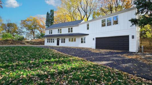 5111 Colonial Drive, Golden Valley, Minnesota 55416, Estados Unidos