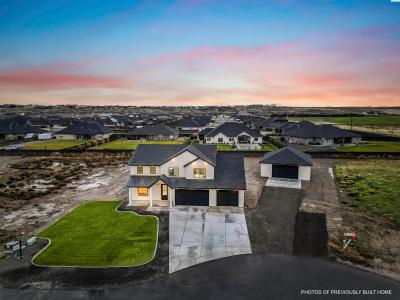 184 Taylor Lane, Pasco, Washington 99301, USA