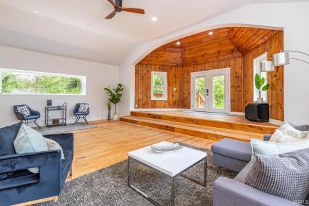 7425 S Harmony Road, Bloomington, Indiana 47403, USA