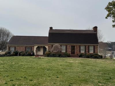 985 Kidwell Ridge Road, Morristown, Tennessee 37814, USA
