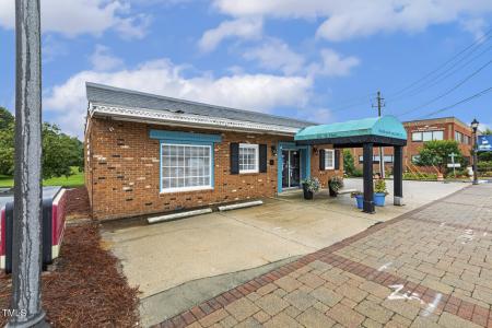 202 N Main Street, Fuquay Varina, Carolina Do Norte 27526, Estados Unidos