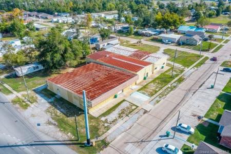 1604 Mckinley Street, Westlake, Louisiana 70669, USA