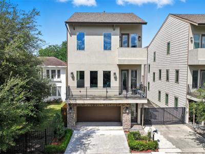 215 Avondale Street, Houston, Texas 77006, USA