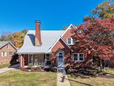 508 Redd Street, Reidsville, 노스 캐롤라이나 27320, 미국