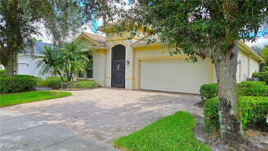 26317 Stonewall Lane, Bonita Springs, Florida 34135, USA
