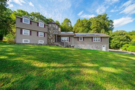 235 James St, Ludlow, Massachusetts 01056, USA