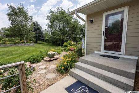 4055a 235th St, Clear Lake, Iowa 50428