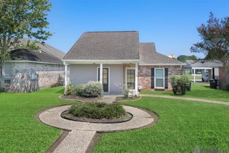 17129 Lake Park Ave, Baton Rouge, Louisiana 70816, USA