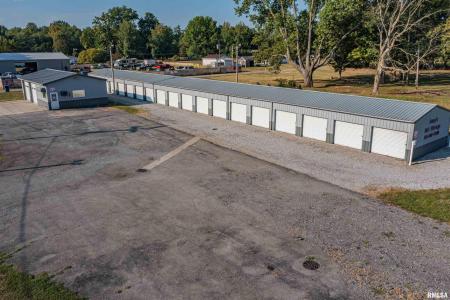 2801 & 2803 Veterans Memorial Drive, Mt Vernon, イリノイ 62864, アメリカ合衆国