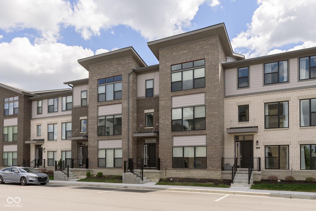 639 Golborne Street, Carmel, Indiana 46032, USA