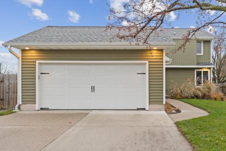 2516 White Oak Drive, Ames, Iowa 50014, États-Unis