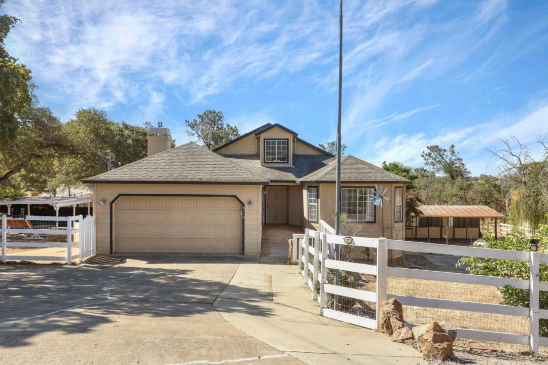 8510 Hautly Lane, Valley Springs, California 95252