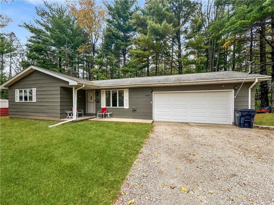 9387 Nees St, Ashmore, Illinois 61912, États-Unis