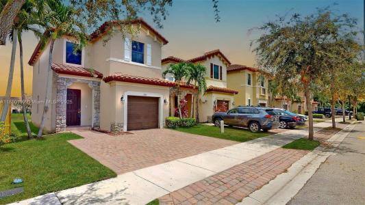 3767 Ne 2nd St, Homestead, Florida 33033, USA