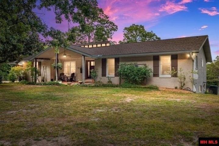 392 Brunson Lane, Mountain Home, Arkansas 72653