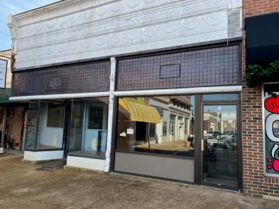 4 & 5 Court Square, West Plains, Missouri 65775, Stati Uniti