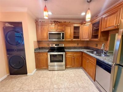 4215 Nw 22nd St #2117, Coconut Creek, פלורידה 33066, ארצות הברית של אמריקה