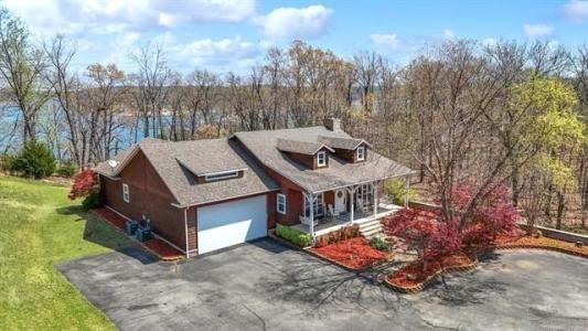 32548 S Cookson Bluff Road, Park Hill, Oklahoma 74451