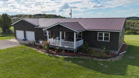 57912 Tr 261, West Lafayette, Ohio 43845, HOA KỲ