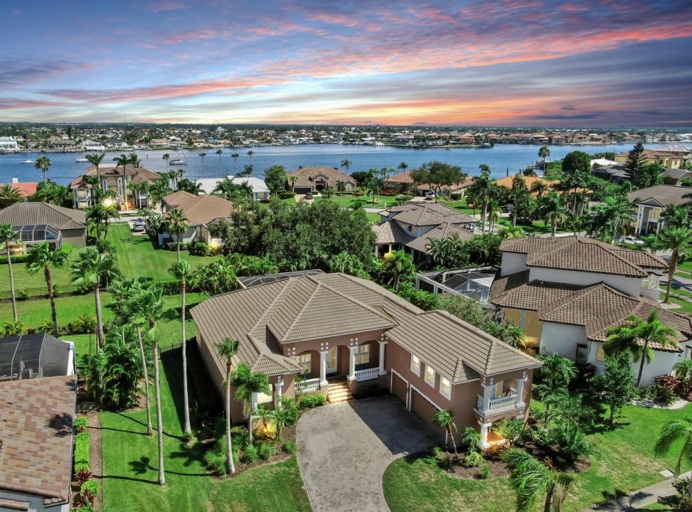 6408 Rubia Cir, Apollo Beach, Florida 33572, USA