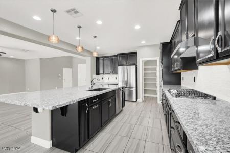 6513 Towerstone Street, North Las Vegas, 内华达州 89084, 美国