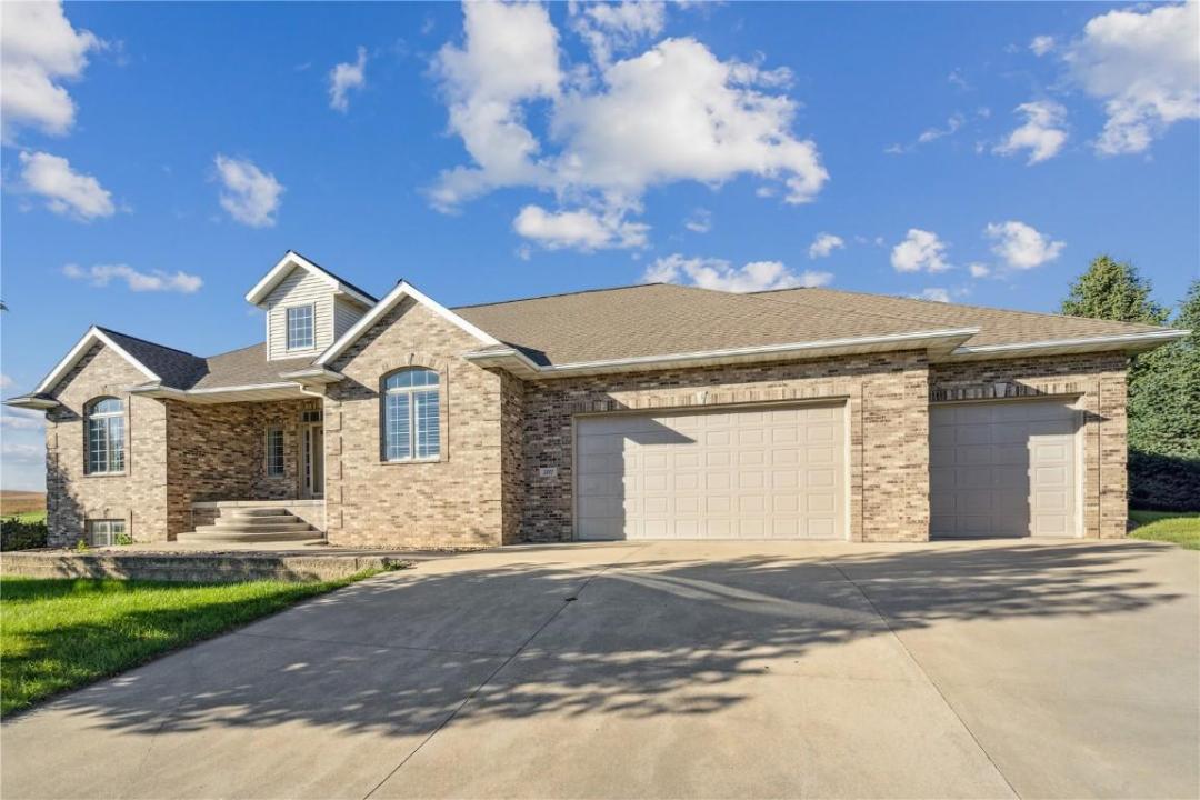 2111 W 4th Street, Vinton, איווה 52349, ארצות הברית של אמריקה 