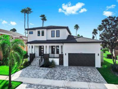 1406 Alhambra Dr, Apollo Beach, Florida 33572, USA