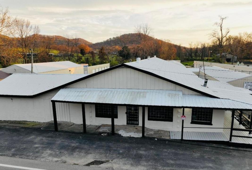 1762 Big Hill Road, Berea, Kentucky 40403
