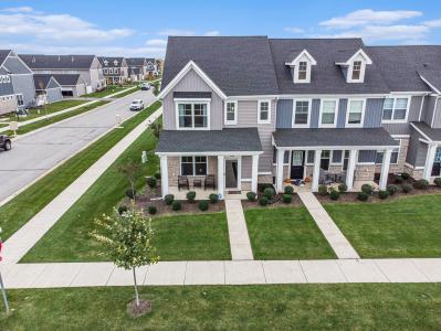 1053 E 117th Lane, Crown Point, אינדיאנה 46307, ארצות הברית של אמריקה