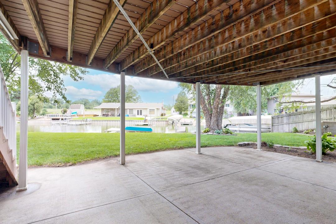 9 Driftwood Drive, Columbus, Nebraska 68601, USA