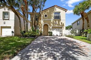 4451 Lake Lucerne Circle, West Palm Beach, Florida 33409, USA