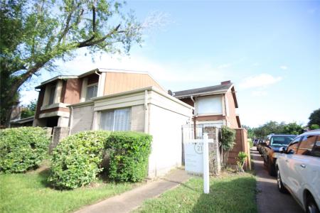 12581 Wellington Park Drive, Houston, Texas 77072, USA