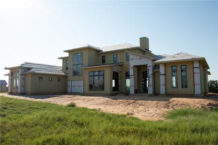 2215 High Meadows Trail, Franklin, Texas 77856