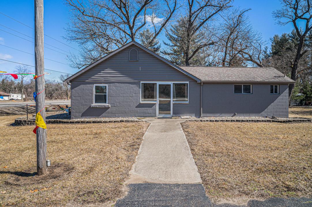 4429 E State Road 10, Demotte, Indiana 46310