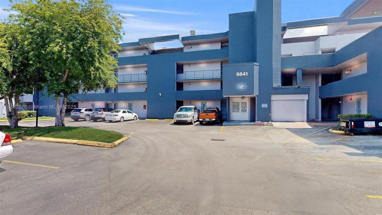 8841 W Flagler St 103, Miami, Florida 33174, Stati Uniti