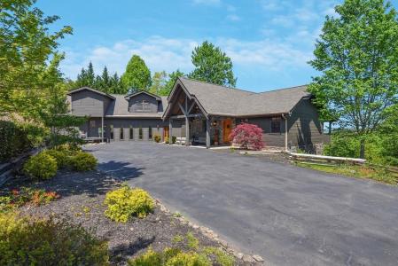 2837 Cedar Falls Way, Sevierville, Теннесси 37862, Соединенные Штаты