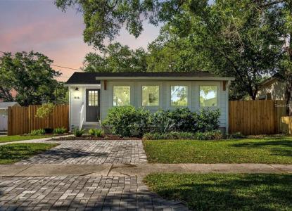 916 47th Ave. N., St. Petersburg, Florida 33703, USA
