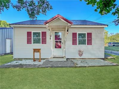 613 S 7th St, Mattoon, Illinois 61938, USA