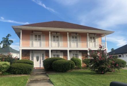 1816 Lake Salvador Drive, Harvey, 路易西安纳州 70058, 美国